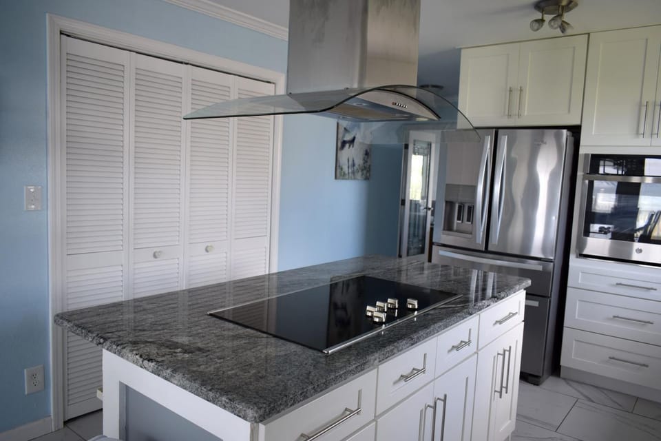 Salt on the Rim Lower Unit House in Holden Beach