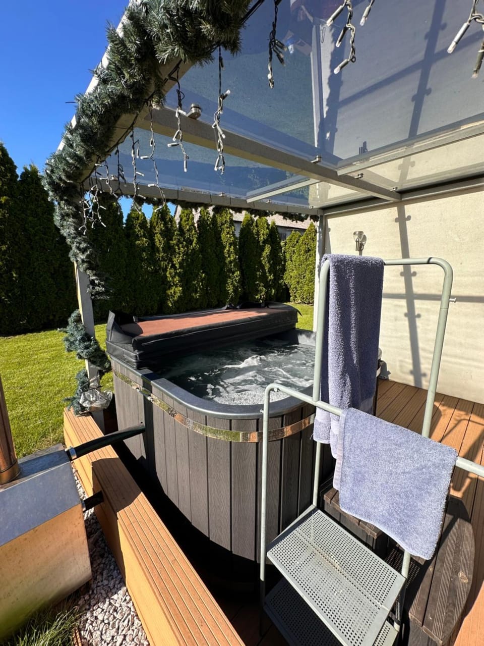 Hot Tub, Hot Tub, Swimming pool