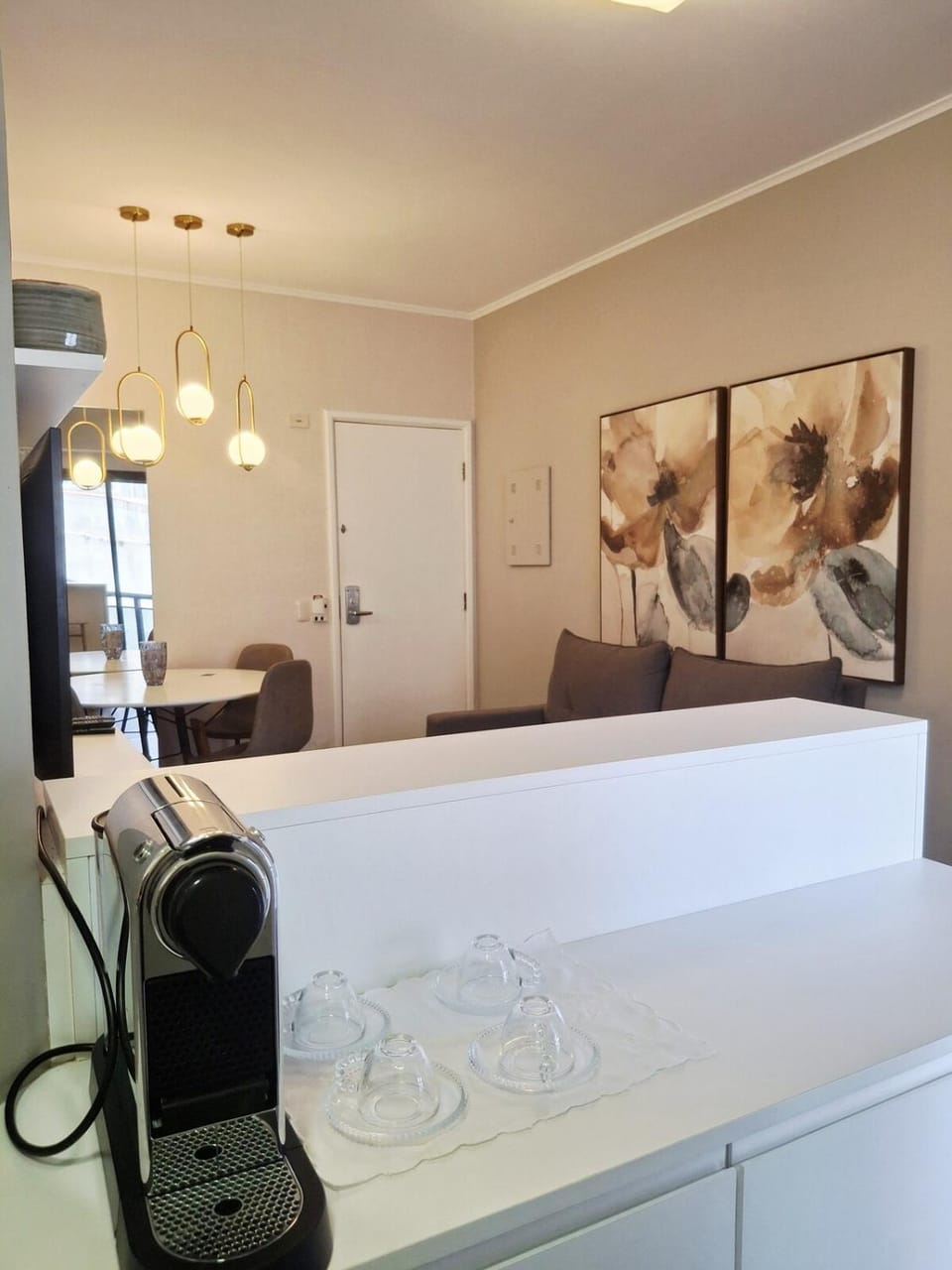 Apt 100m Av Paulista Estacionamento e Academia Apartment in Sao Paulo City