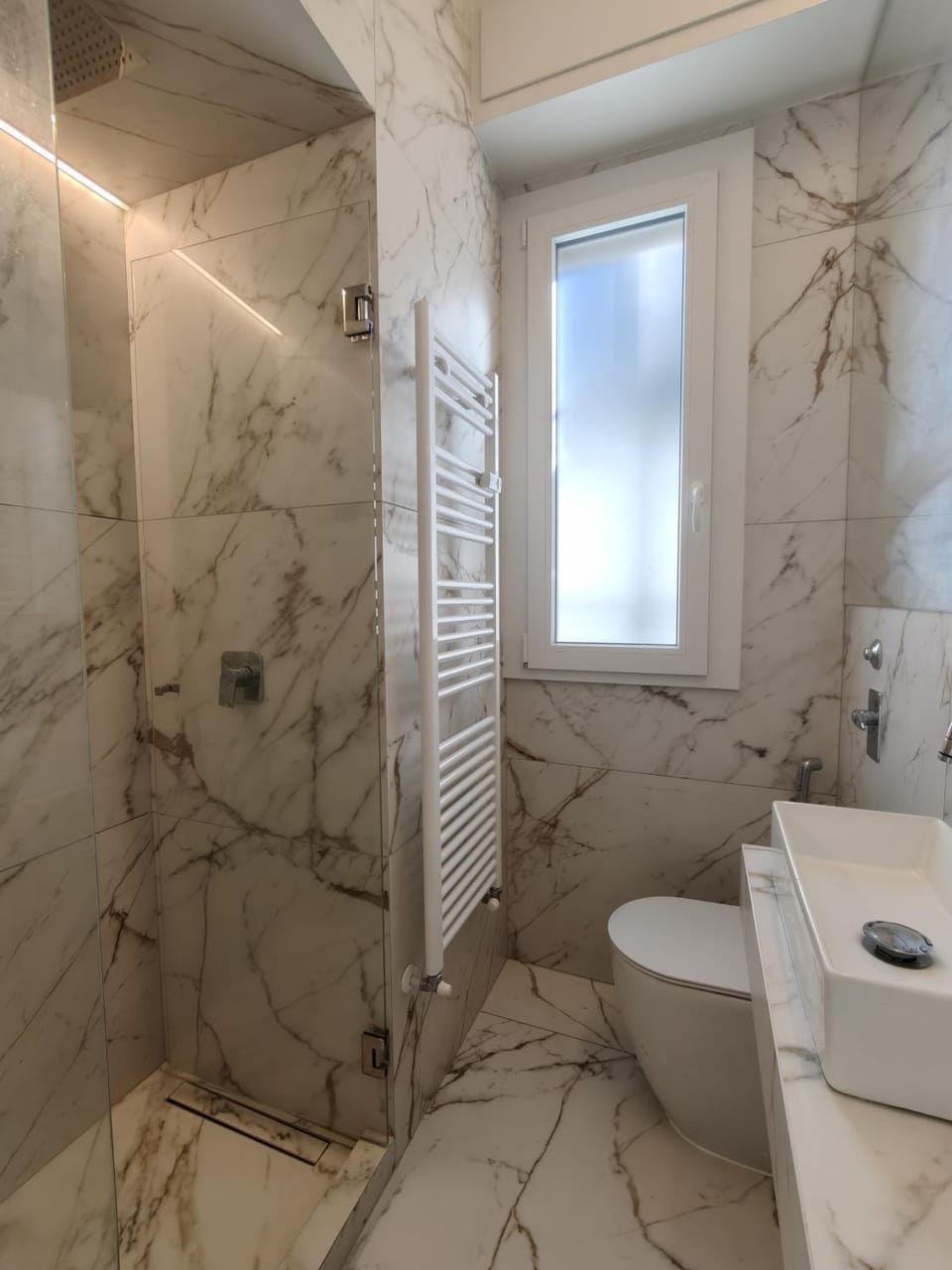 Shower, Toilet, Bathroom