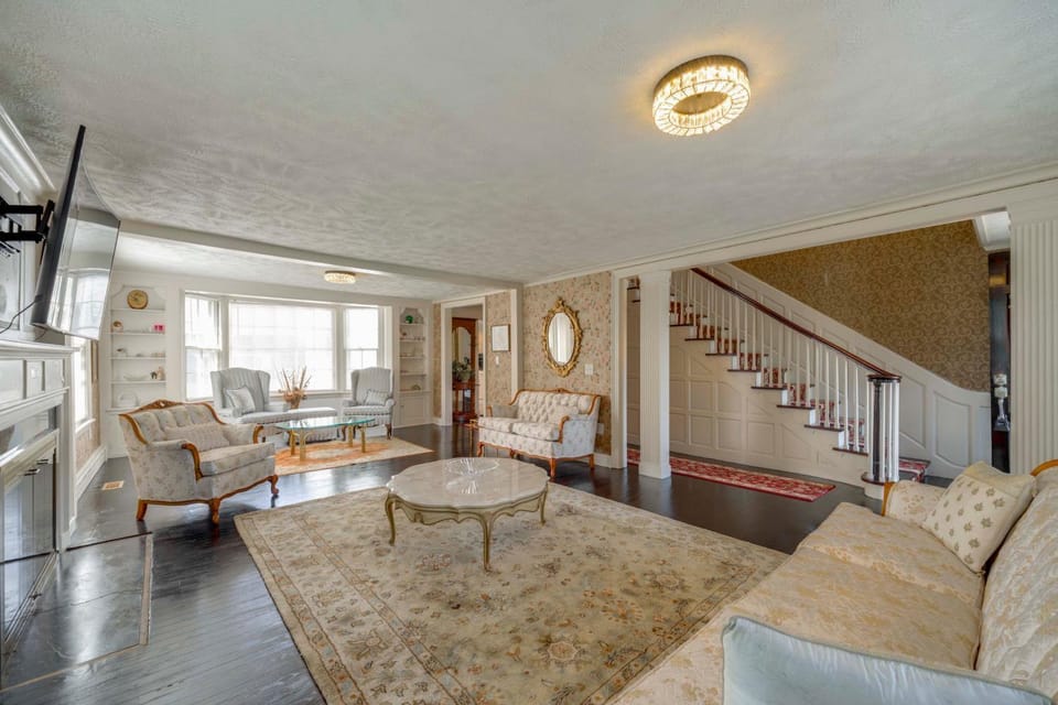 Near Lake Erie, Harbor & Parks: Conneaut Getaway! House in Lake Erie