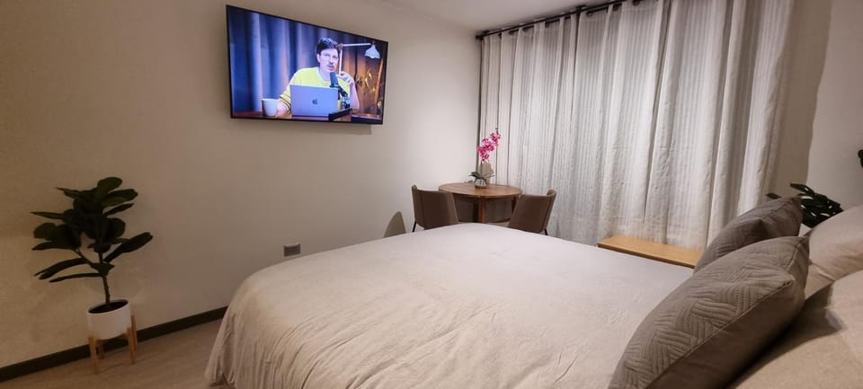 TV and multimedia, Bedroom