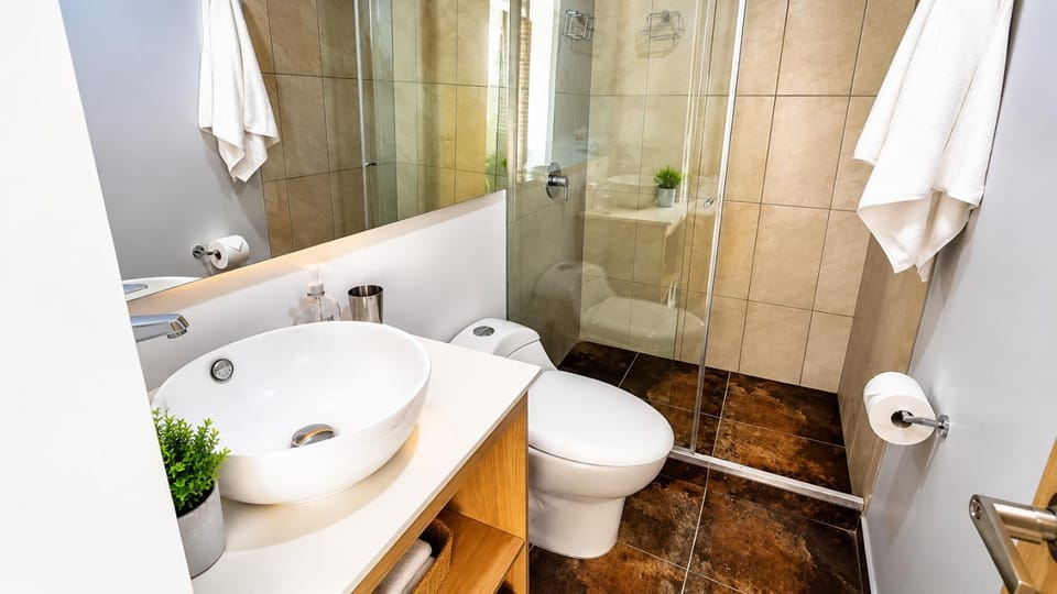Great Laureles views, Cold AC and best price Apartment in Medellin