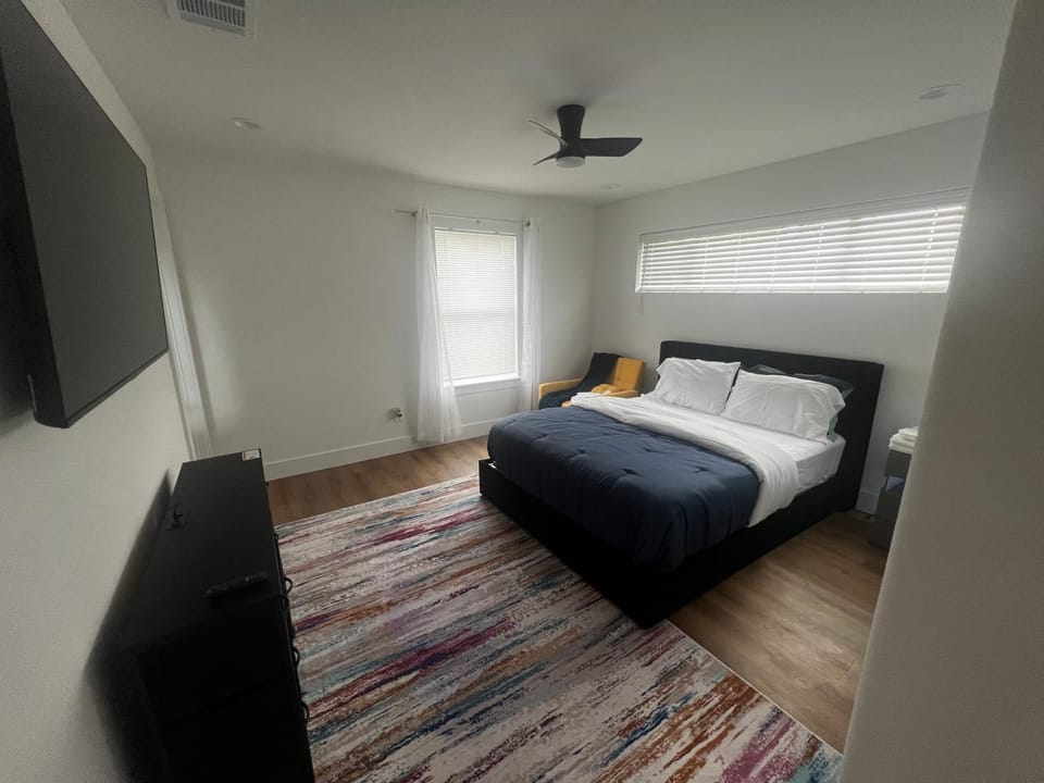 TV and multimedia, Bedroom