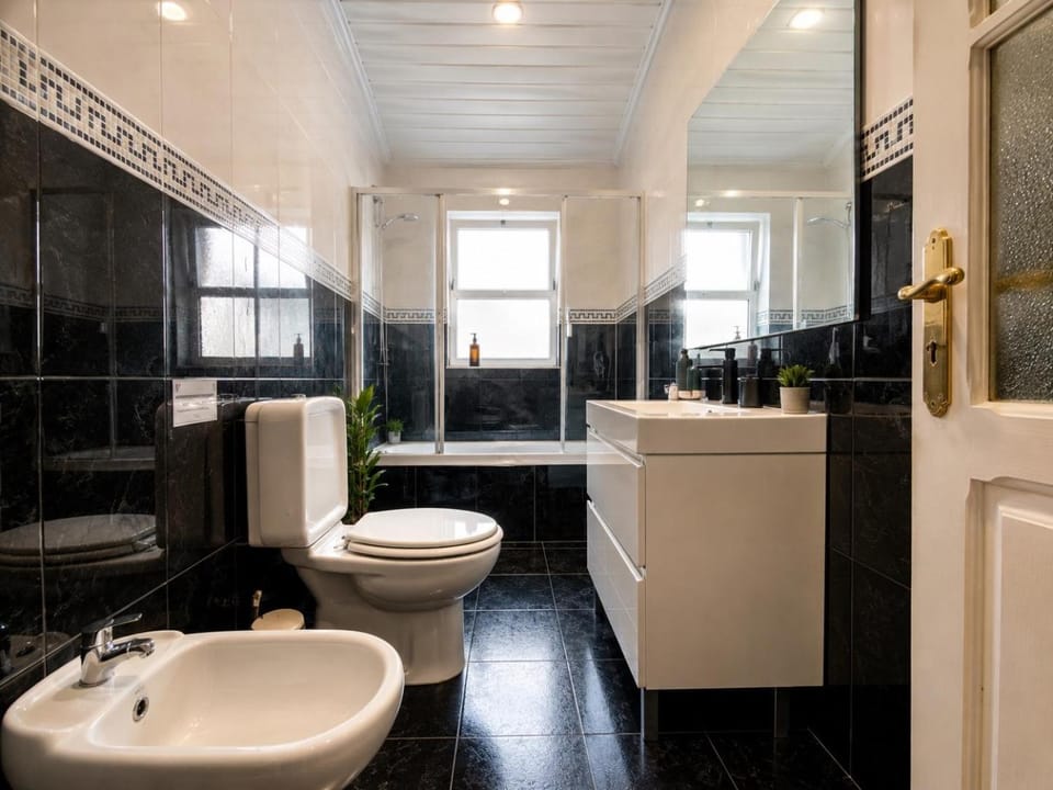 Toilet, Bathroom, bidet