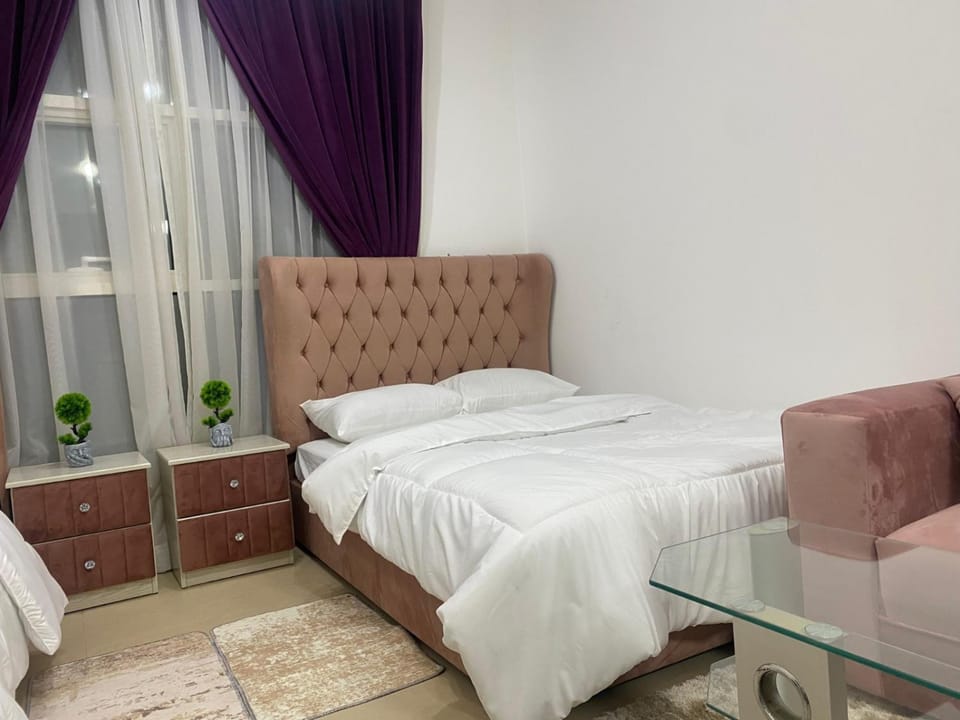 Living room, Seating area, Bedroom