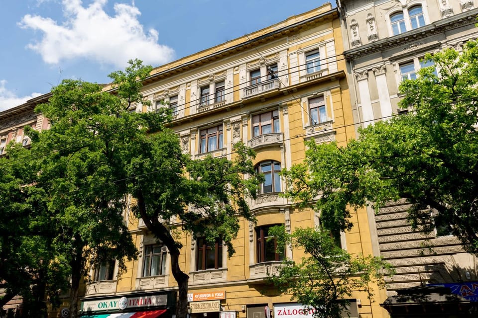 Cozy Downtown Studio Apartment in Budapest