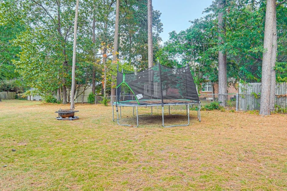 5 Mi to Fort Bragg: Family Gem Near Parks & Trails House in Fayetteville
