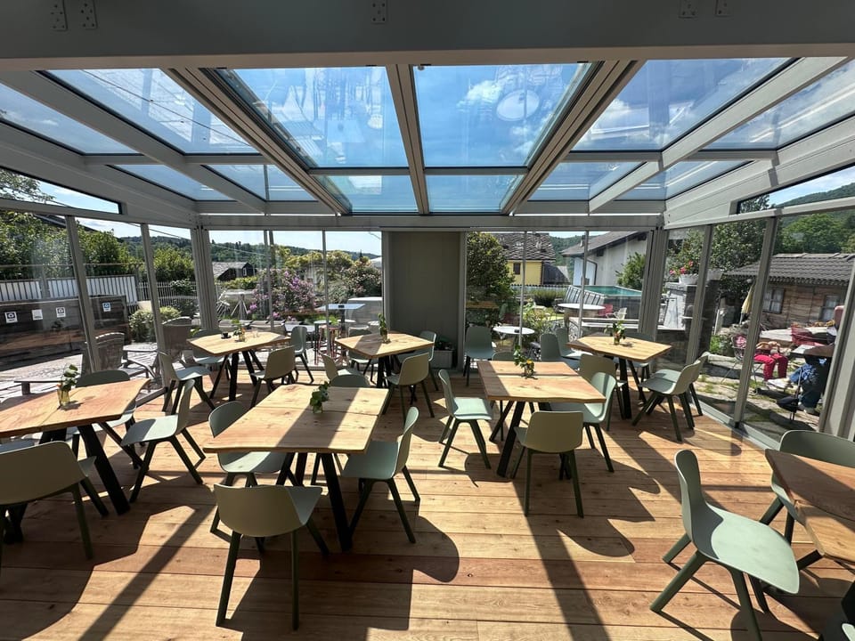 Patio, Communal lounge/ TV room, Lounge or bar, Breakfast