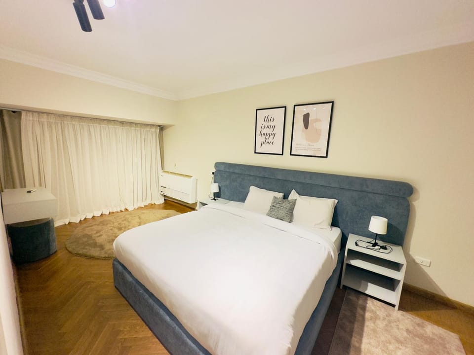 4 Bedroom Nile View Maadi Apartment in Cairo Governorate