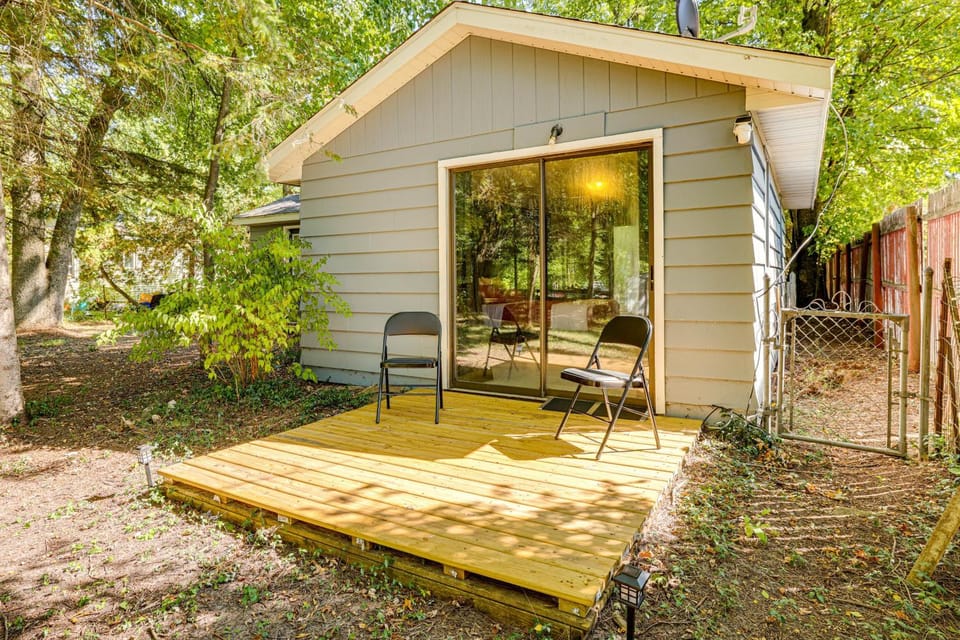 Accessible Home w/ Yard: 1 MI to Pere Marquette House in Baldwin