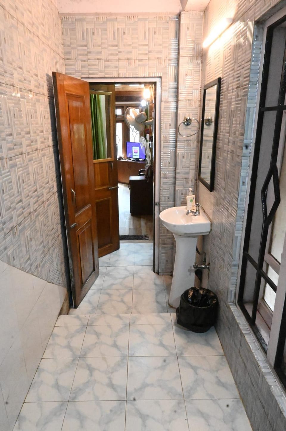 Quinton Enclave Bed and Breakfast in Bangladesh