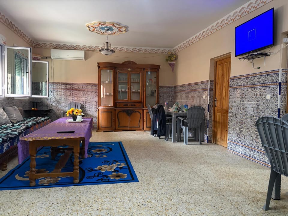 sidi boudjenane Commune de souani willaya Tlemcen 30mn de ghazaouet House in Algeria