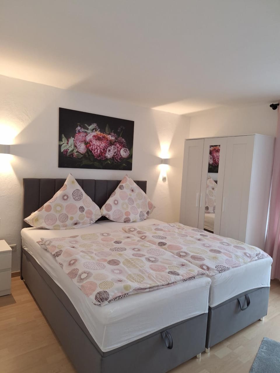 Bed, Bedroom, wardrobe