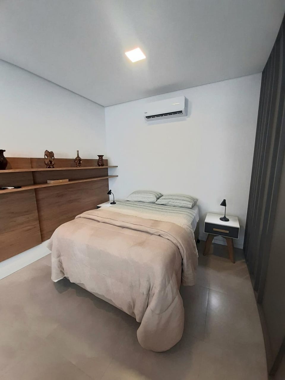 Studio Xavante 308A - confortável, com garagem coberta e portaria 24h Apartment in Pelotas