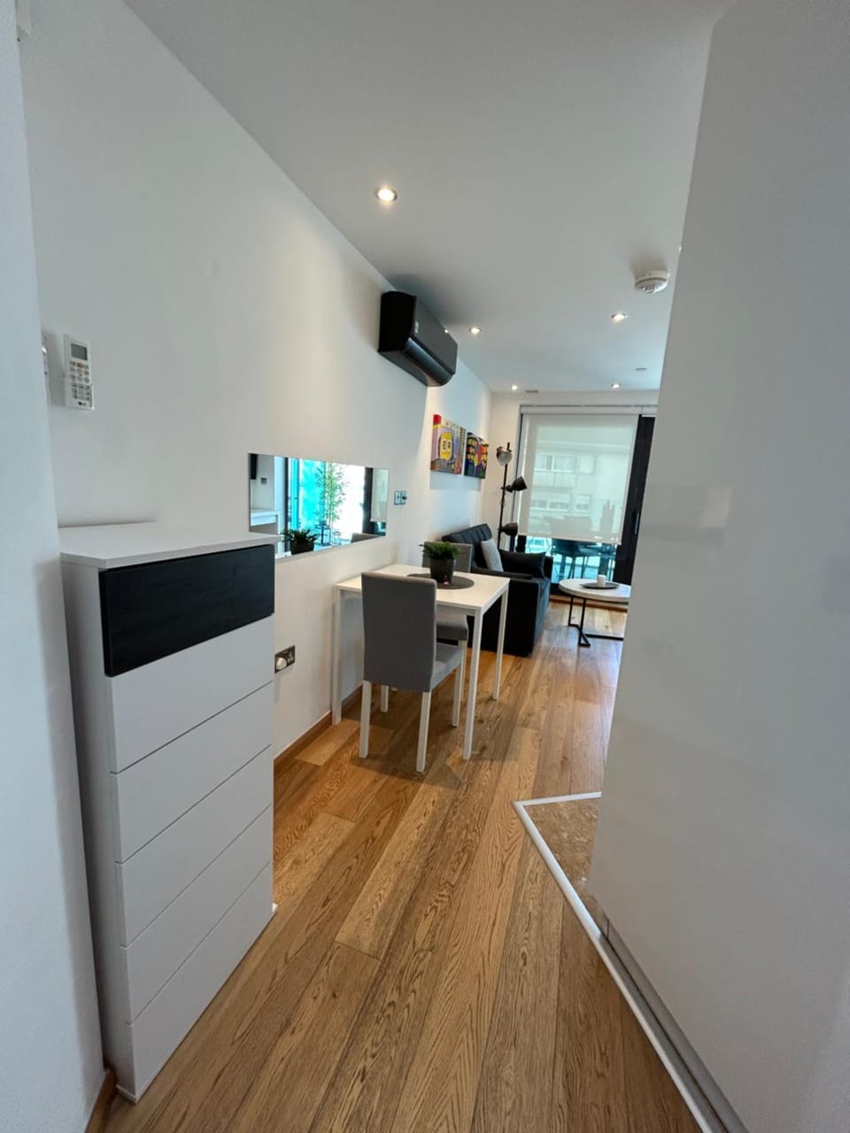 TV and multimedia, Dining area