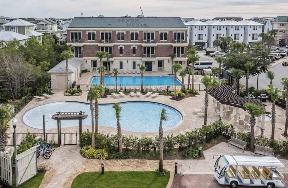 The Oxford House in Rosemary Beach