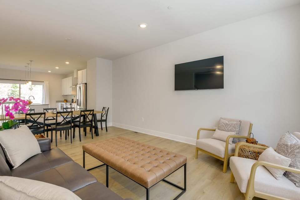 Modern Gem Near Historic Annapolis & Naval Academy House in Annapolis