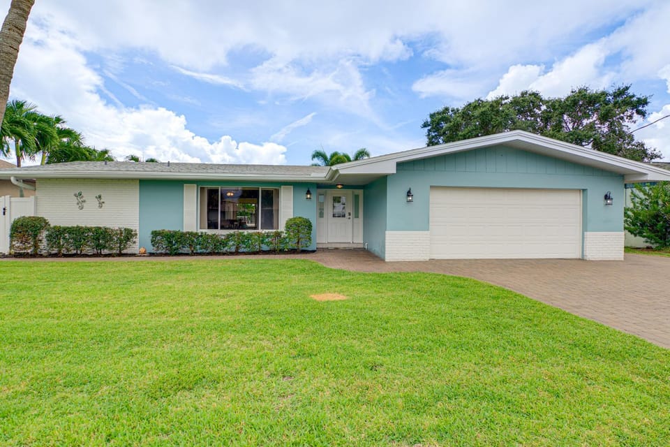 Canal-Front Retreat w/ Boat Dock on Merritt Island House in Merritt Island