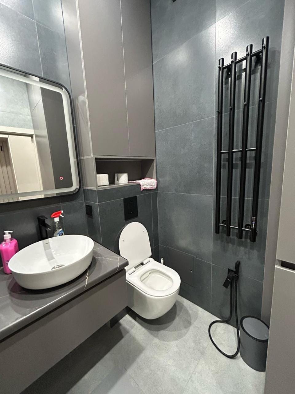 Royal Comfort Business Class Apartment in the heart of the ALMATY CITY Apartment in Almaty