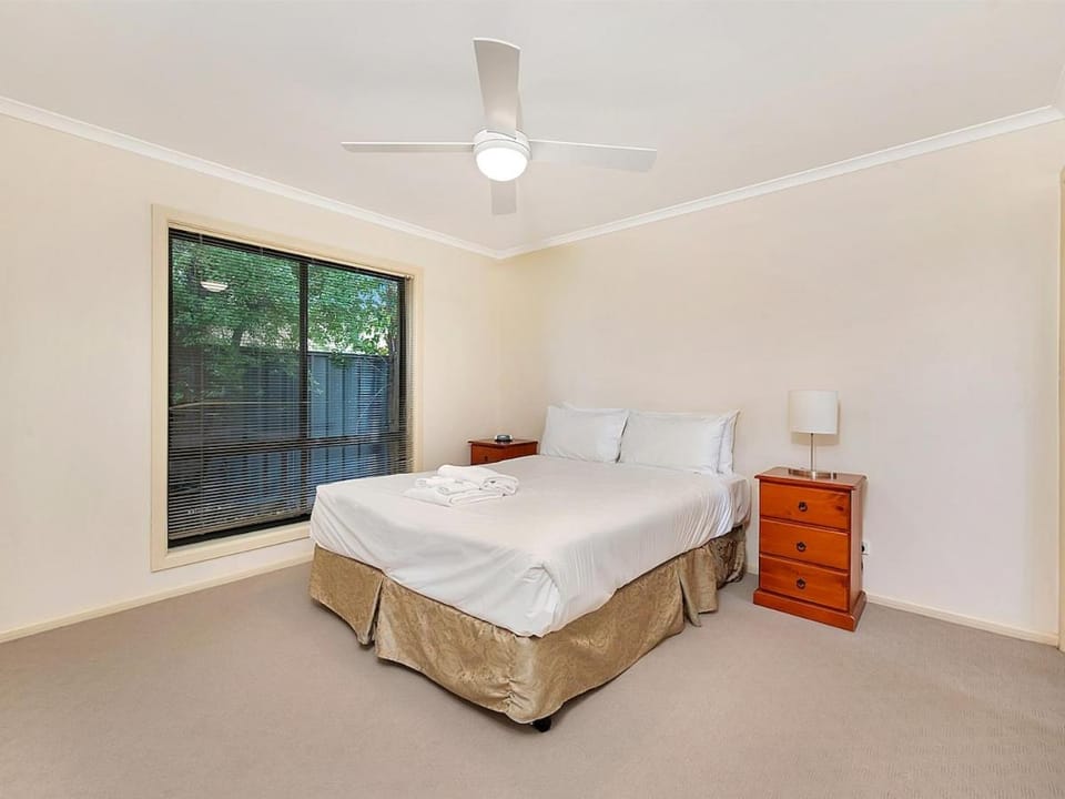 Amarco 4 House in Yarrawonga