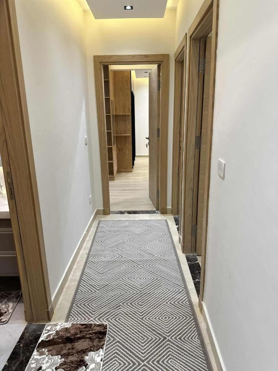 شقه فندقيه 3غرف ورسيبشن فيو بحيرة كمبوند جرين تاون Apartment hotel in Egypt