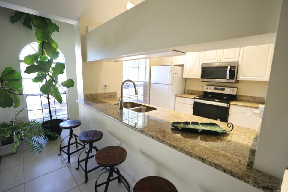 Waterview Dream House in Vamo