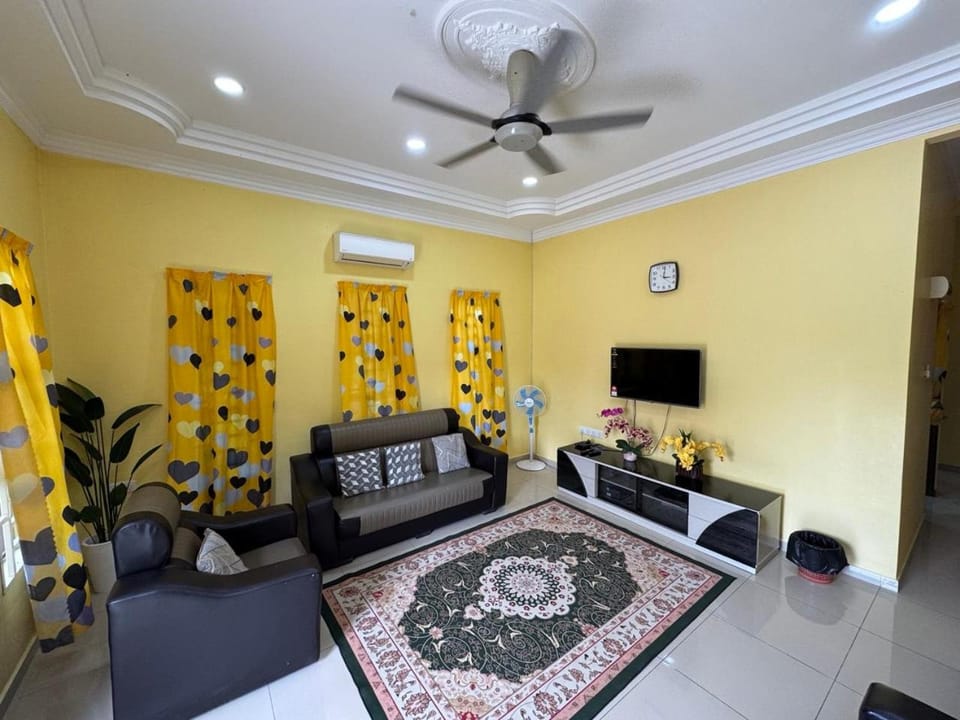 Homestay Batu Pahat Seri Gading Johor Vacation rental in Johor