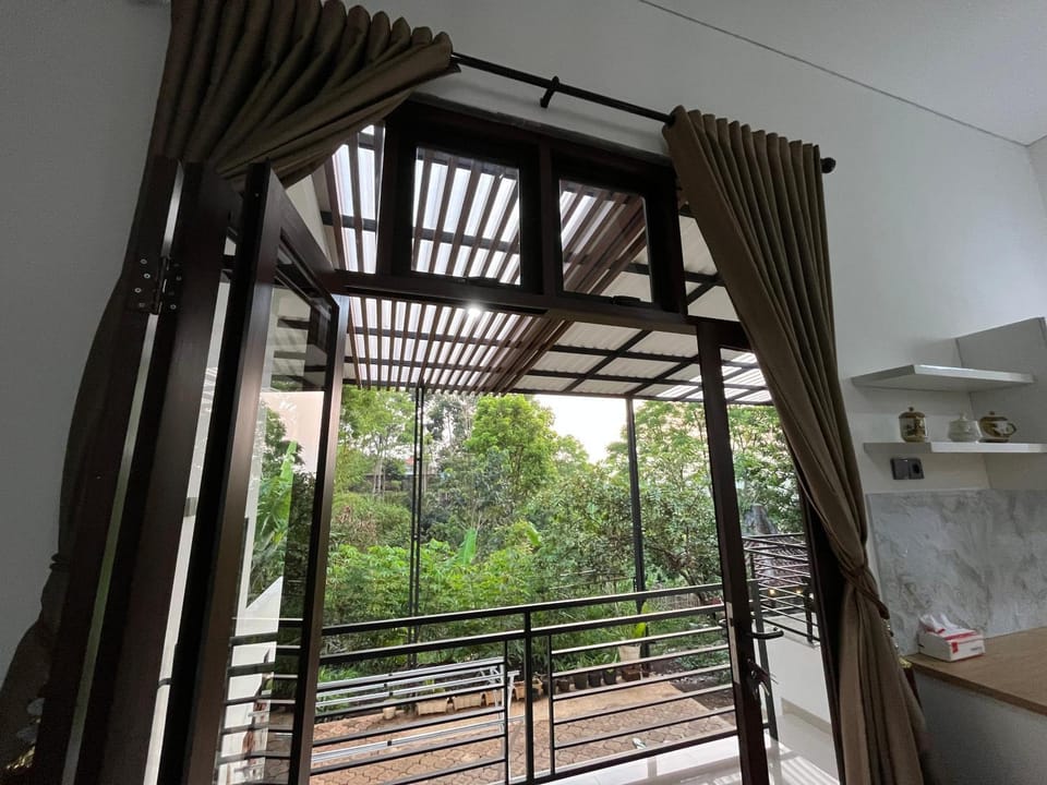 Garden, Balcony/Terrace
