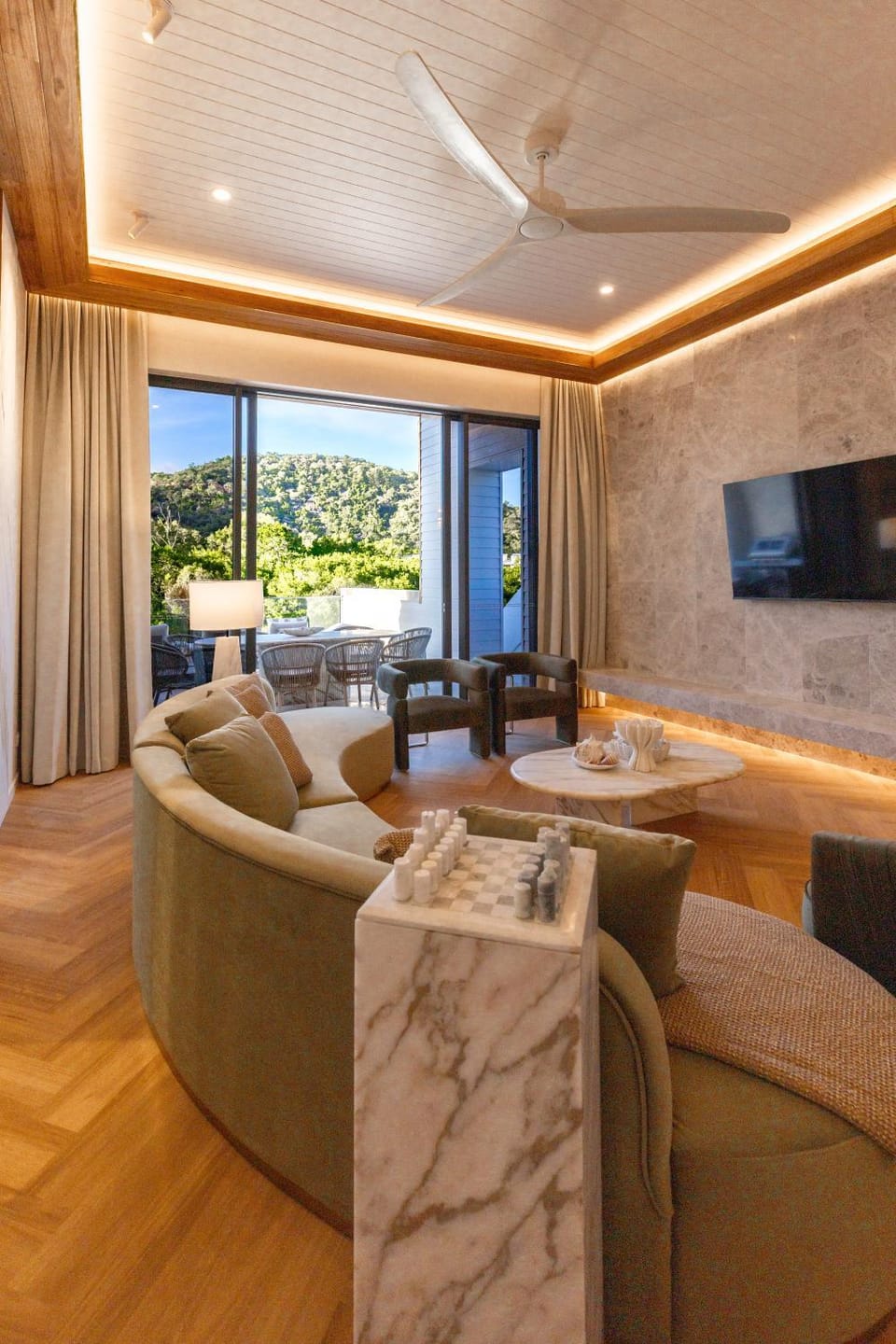 BRAND NEW! Dacha Prestige - Unrivaled Opulence Villa in Queensland
