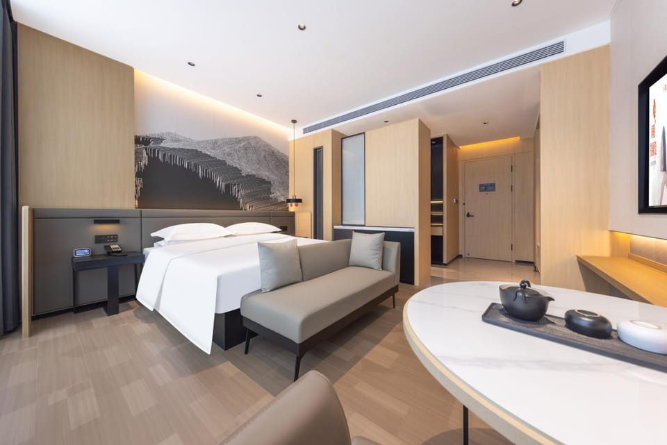 Bed, Living room, Bedroom