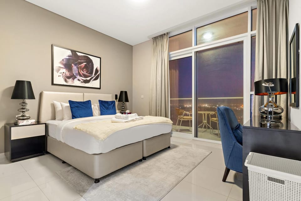 Bed, Photo of the whole room, Bedroom, air conditioner