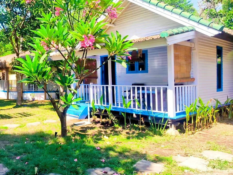 Property building, Garden