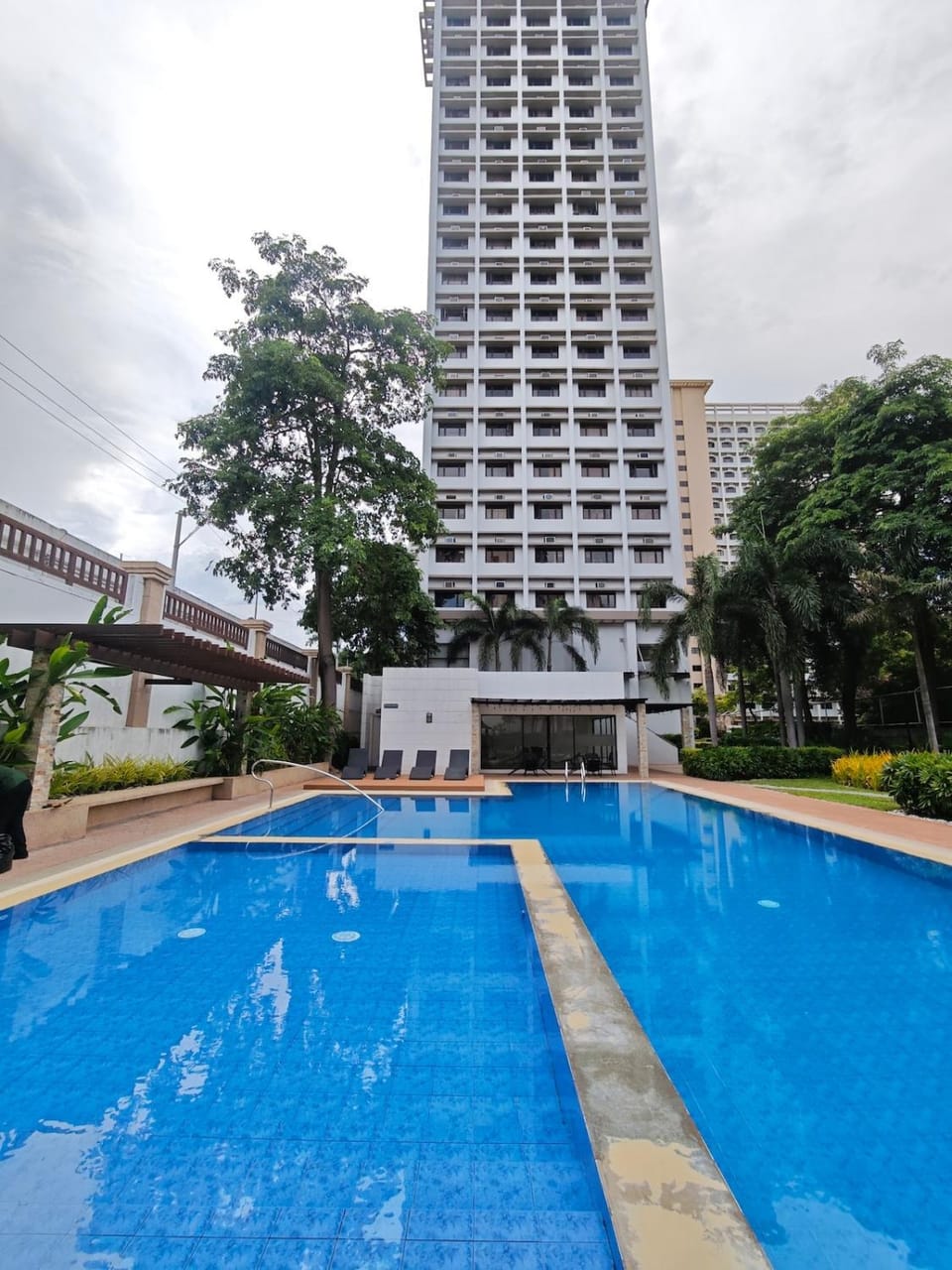 Property building, Pool view, Swimming pool