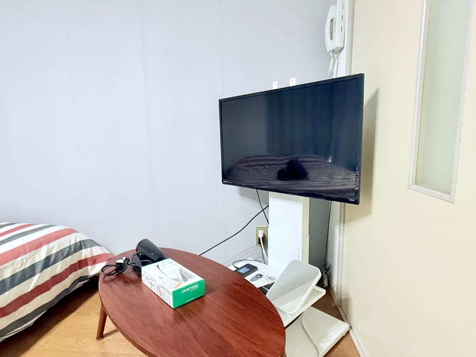 TV and multimedia, Photo of the whole room