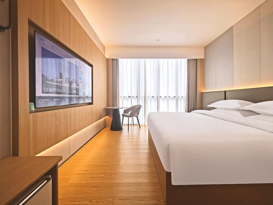 铂顿元世纪广州神舟路地铁站岭南学院店 Hotel in Guangzhou