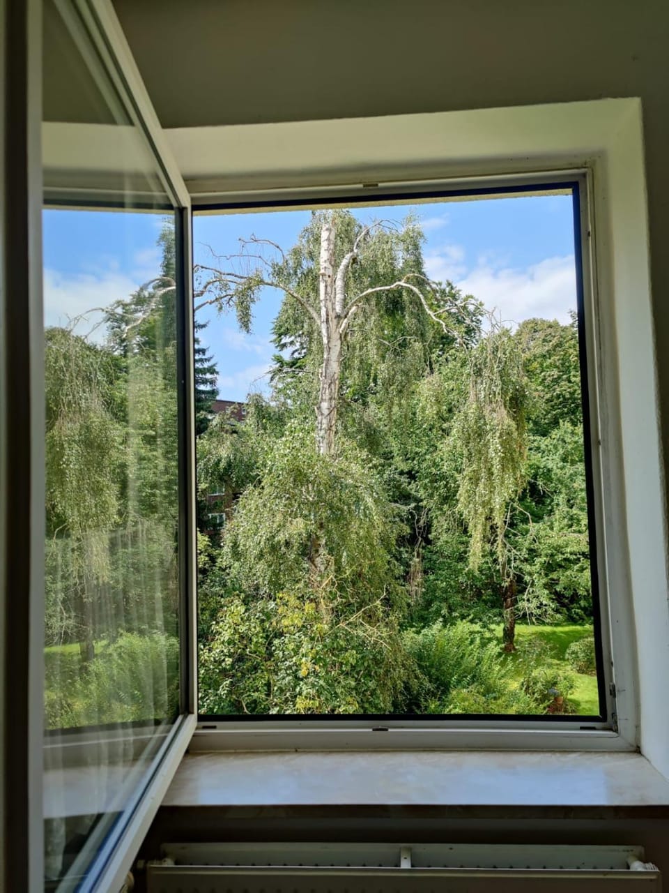 Private Room in 2 rooms flat, 15mins direct U-Bahn to Hbf-Self-Check-In Vacation rental in Hamburg