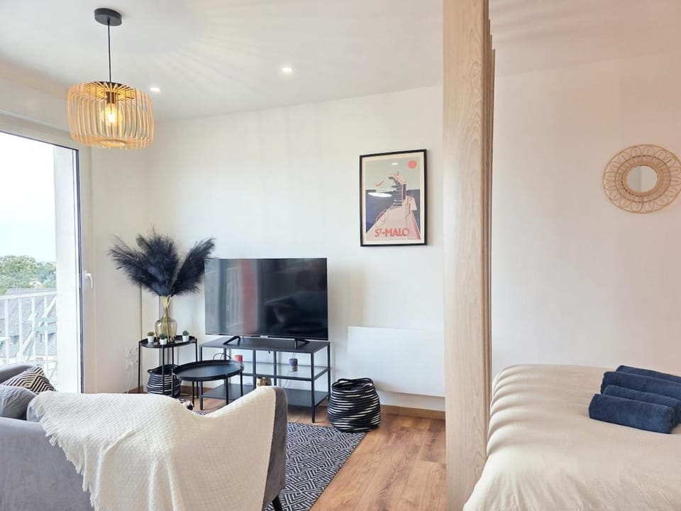 Le Grand Large - Balcon, Central & Parking Privé Apartment in Brittany