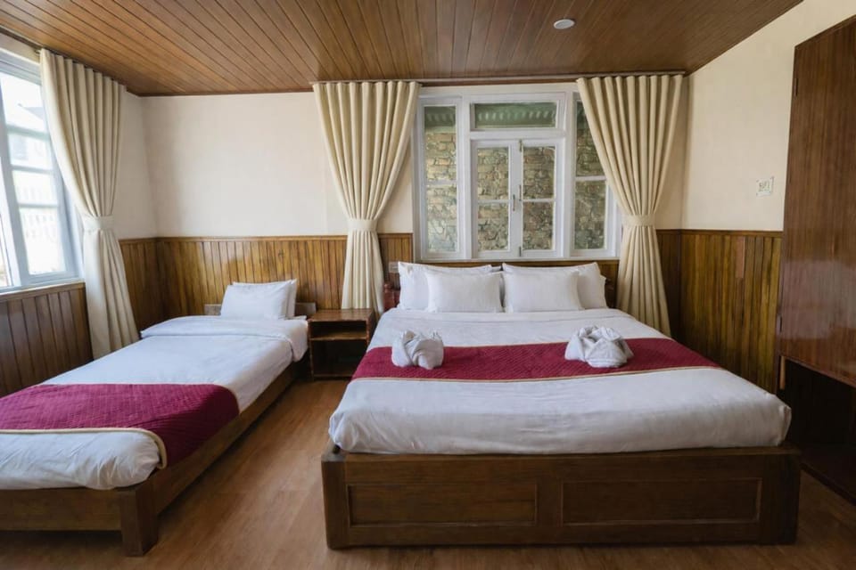 Hotel Tashiling Stay Hotel in India