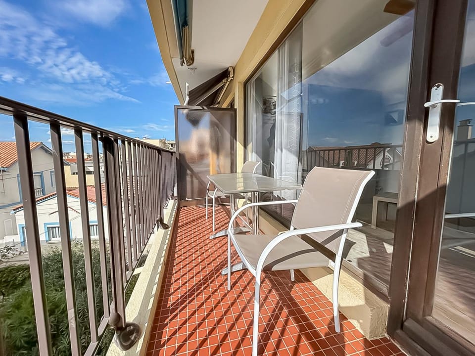 View (from property/room), Balcony/Terrace