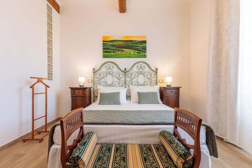 Bed, Decorative detail, Bedroom