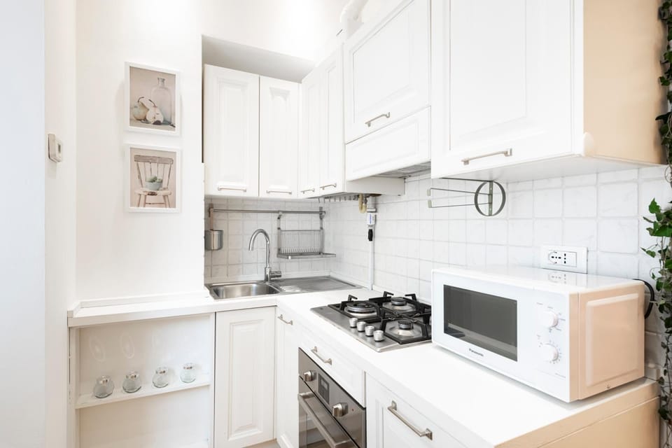 Coffee/tea facilities, Kitchen or kitchenette, oven, toaster