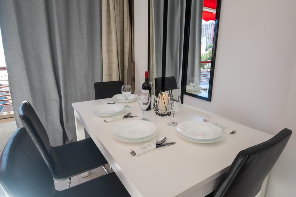 Coblanca 7 3-2 Levante Beach Apartment in Benidorm