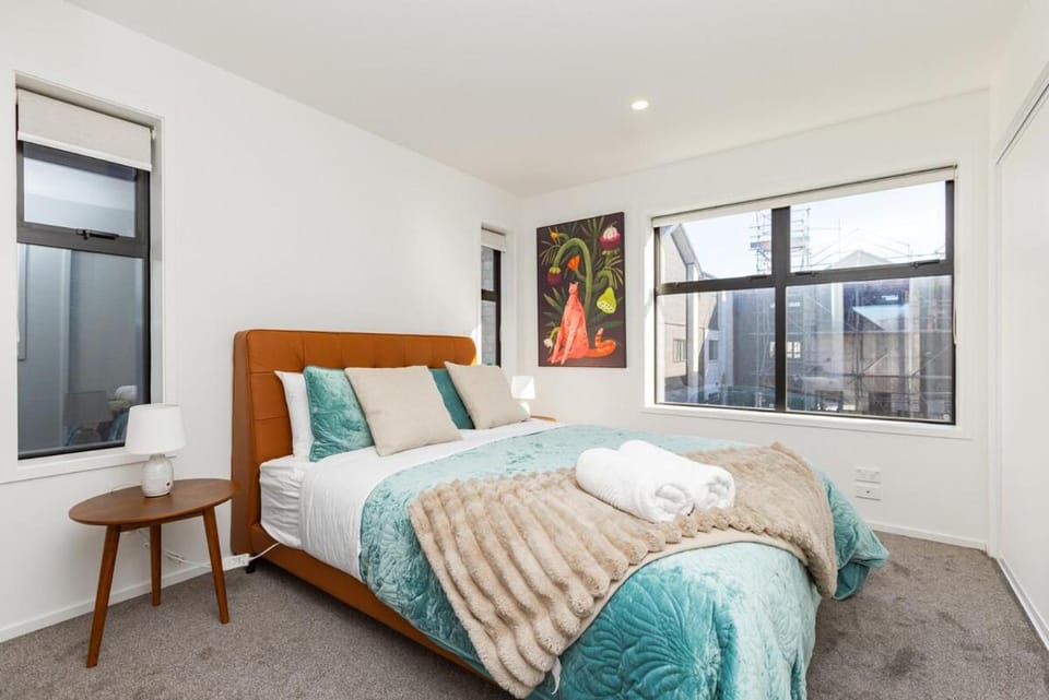 CBD Urban Oasis Family Retreat By Stadium!5 Beds! House in Christchurch