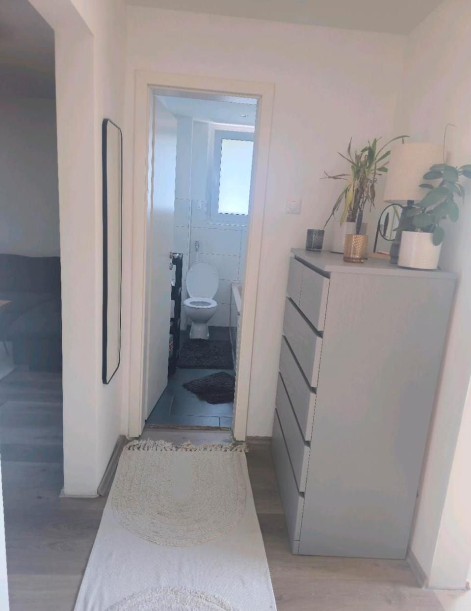 Eine saubere und schöne Wohnung für paar oder Familie oder Einzelpersonen Apartment in Gelsenkirchen