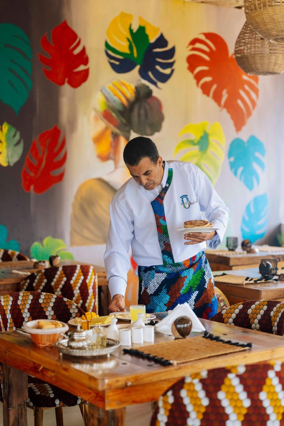 Staff, Restaurant/places to eat, Food and drinks
