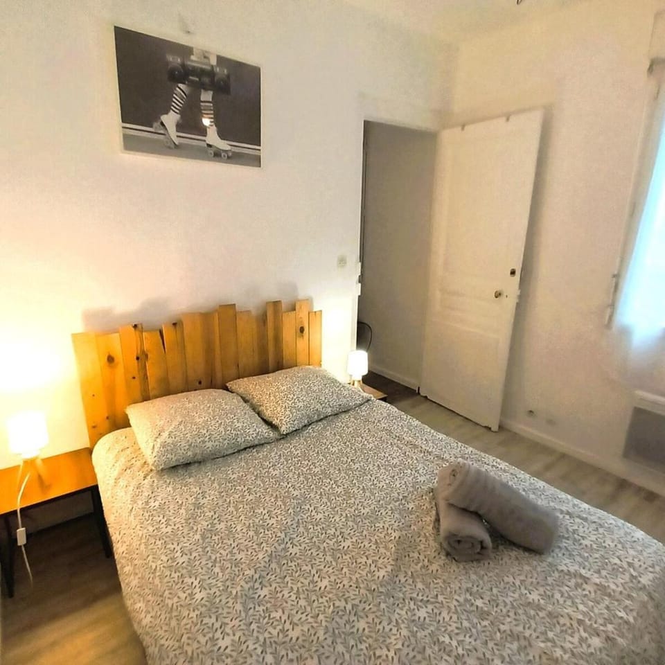 LE JOKER - T2 proche gare - Billard - Wifi - TV Apartment in Tours