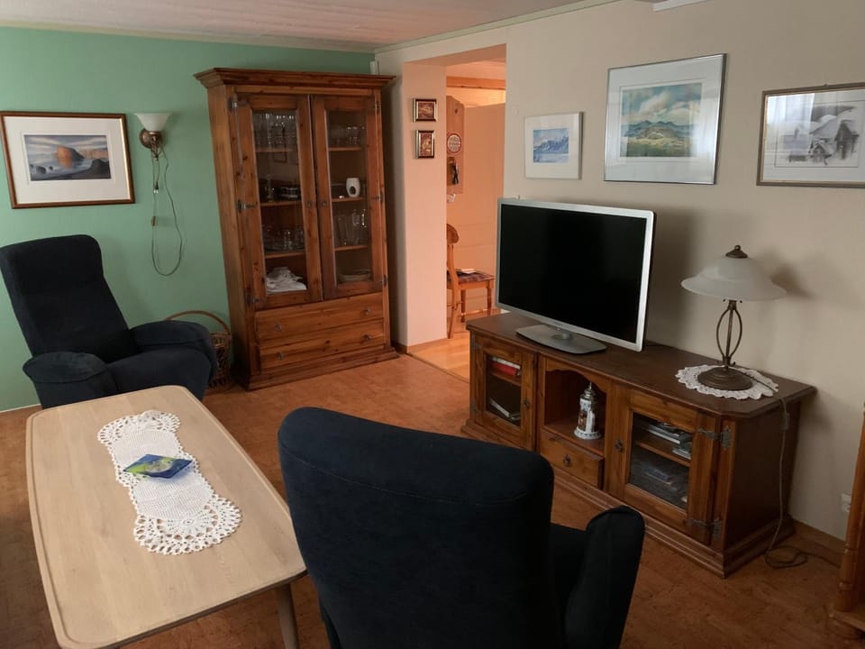 Northen light stay- great bus links & free parking Apartment in Tromso
