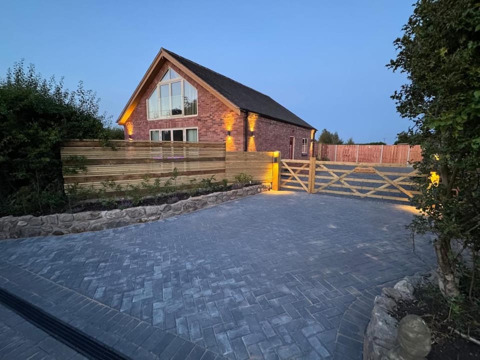 Little Acorn Holiday home House in Telford