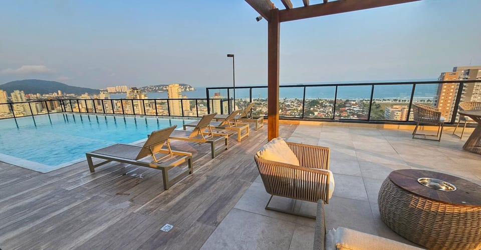 Balcony/Terrace, Sea view, Swimming pool